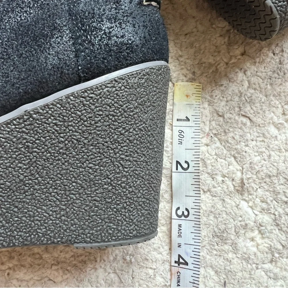 Sperry style sts94037 slip on laceless suede wedge booties